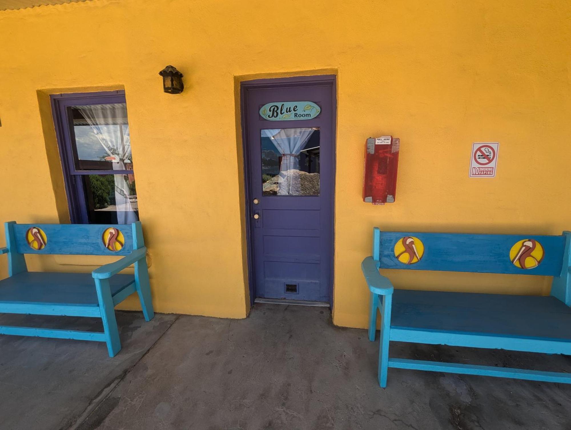 Pelican Spa Truth or Consequences Rum bild